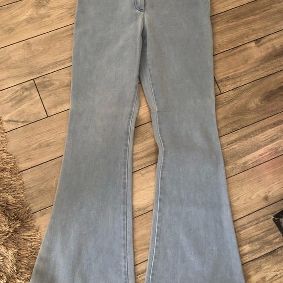 Jeans - Picture 2 of 3